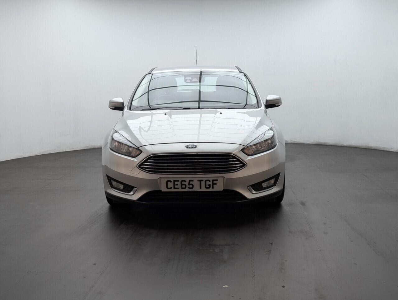 Used Ford Focus 2015 for sale - 76422541: Photo 3