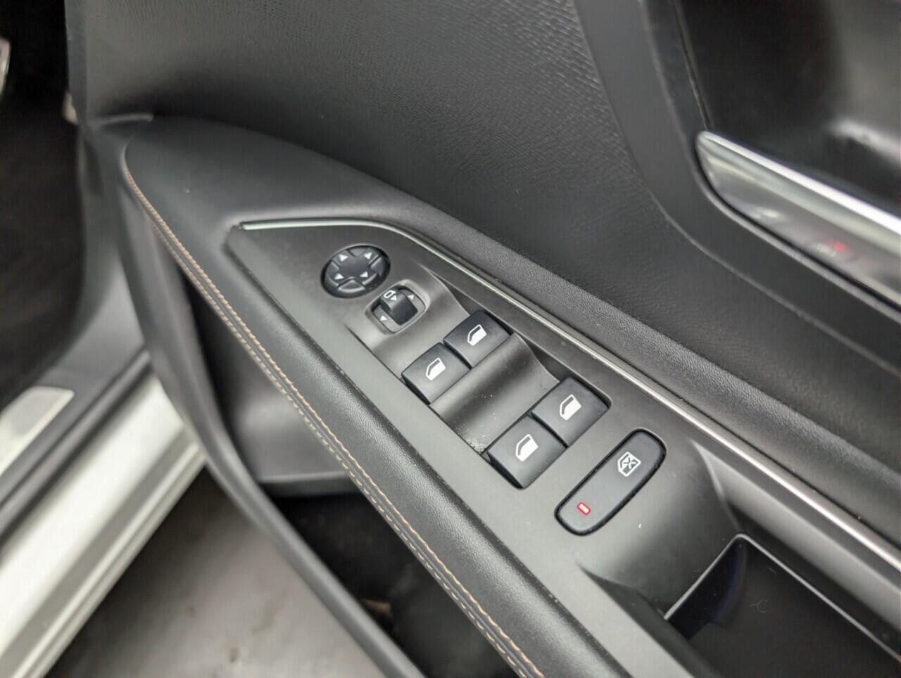 Used Peugeot 3008 2019 for sale - 77549390: Photo 19