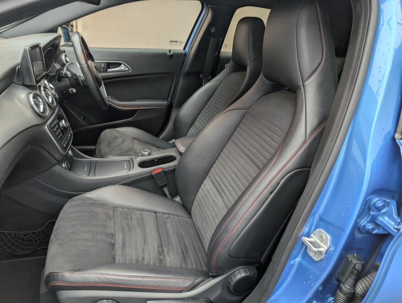 Used Mercedes-Benz A-Class 2015 for sale - 76607442: Photo 28