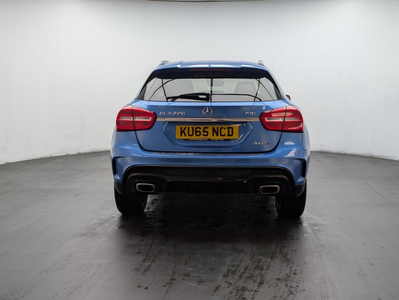 Used Mercedes-Benz A-Class 2015 for sale - 76607442: Photo 7