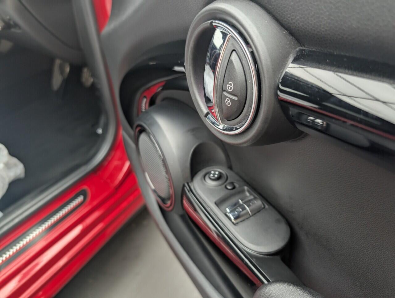 Used MINI Hatch 2018 for sale - 76425722: Photo 21