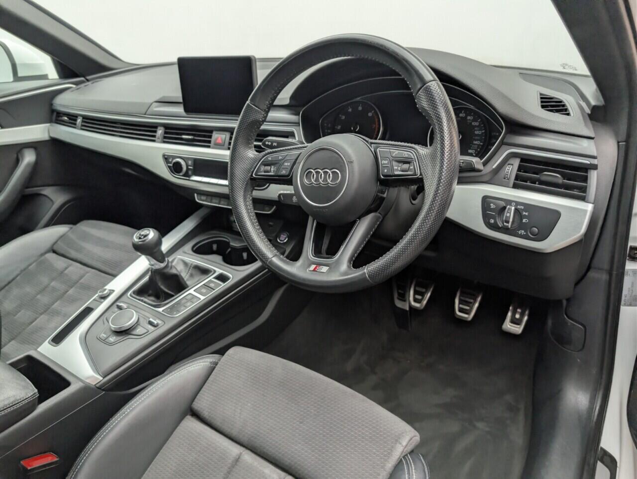 Used Audi A4 2018 for sale - 76645836: Photo 11