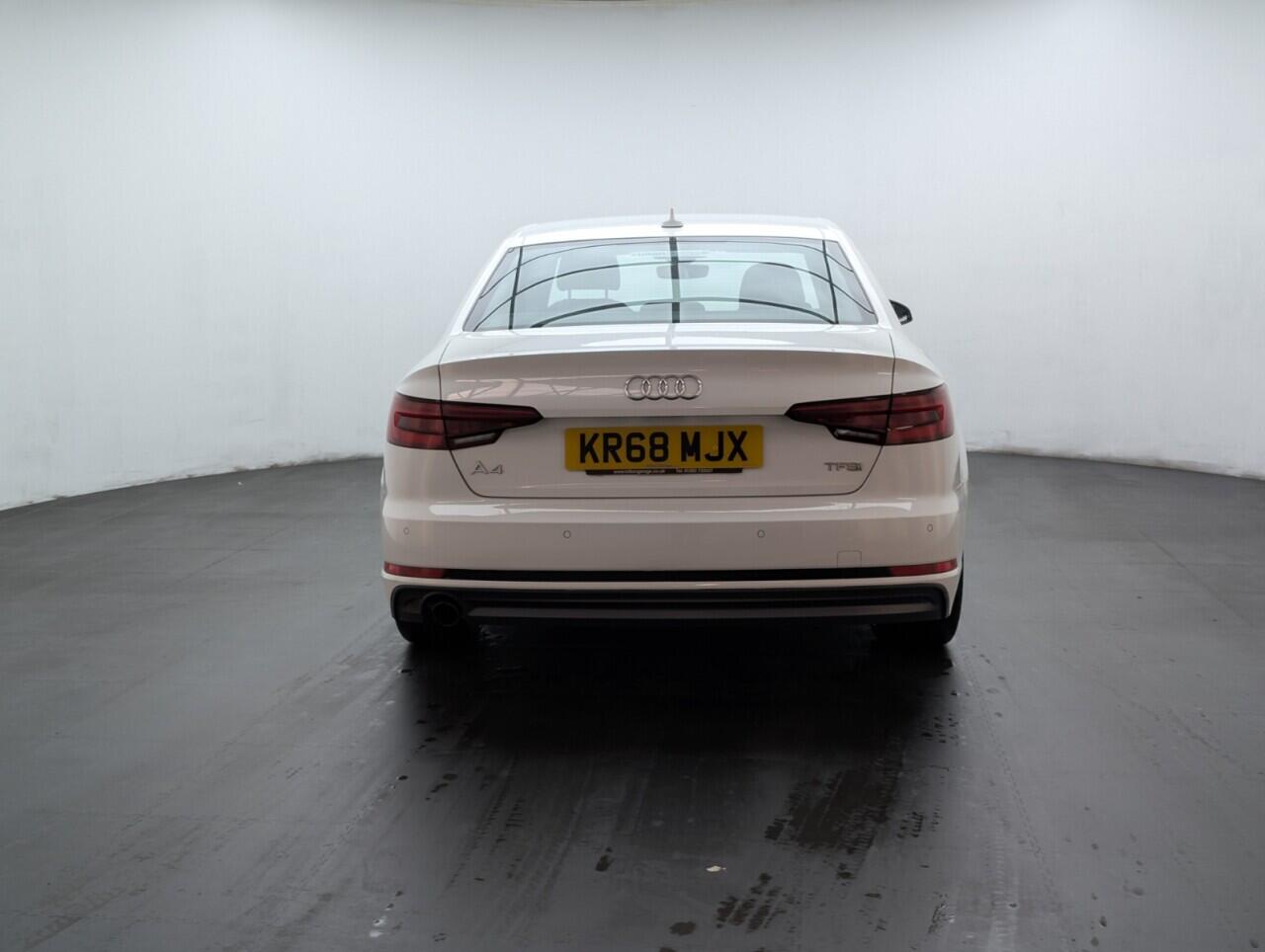 Used Audi A4 2018 for sale - 76645836: Photo 7
