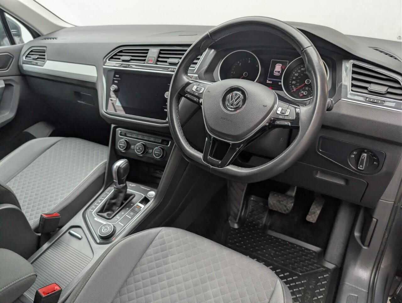 Used Volkswagen Tiguan 2019 for sale - 76425578: Photo 22