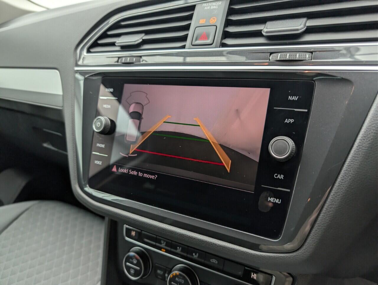 Used Volkswagen Tiguan 2019 for sale - 76425578: Photo 26