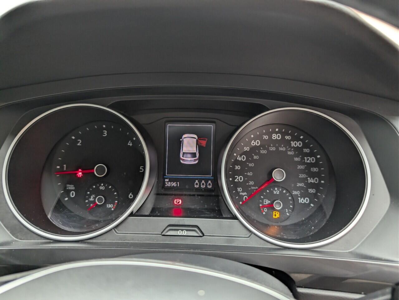 Used Volkswagen Tiguan 2019 for sale - 76425578: Photo 29