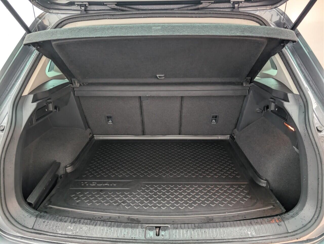 Used Volkswagen Tiguan 2019 for sale - 76425578: Photo 37