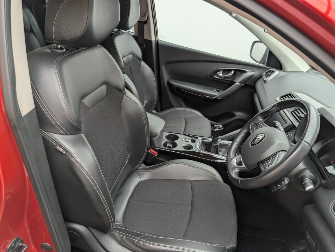 Used Renault Kadjar 2018 for sale - 76727177: Photo 12