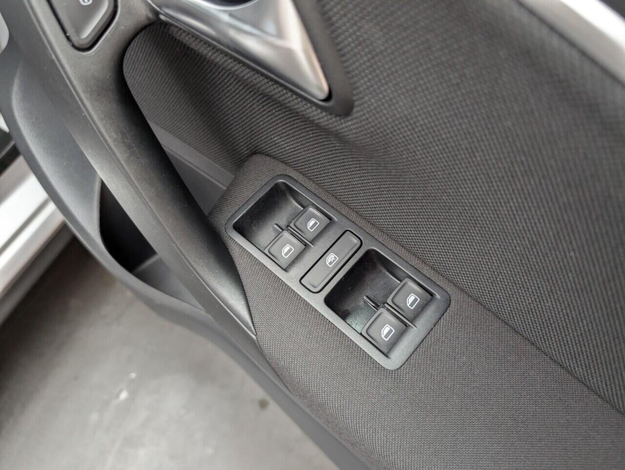 Used Volkswagen Polo 2016 for sale - 76425024: Photo 21