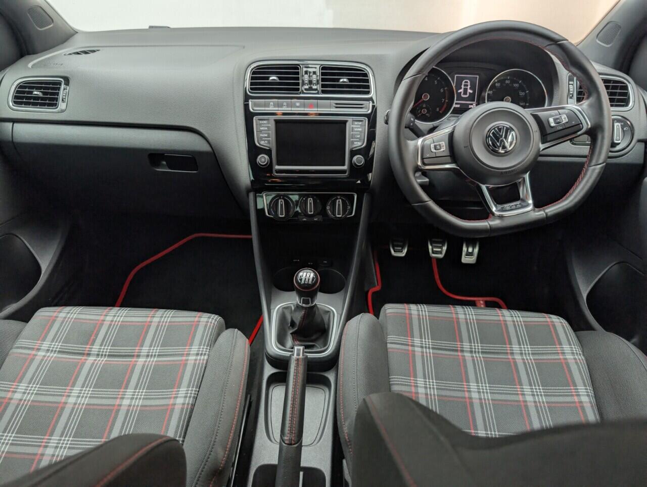 Used Volkswagen Polo 2016 for sale - 76425024: Photo 23