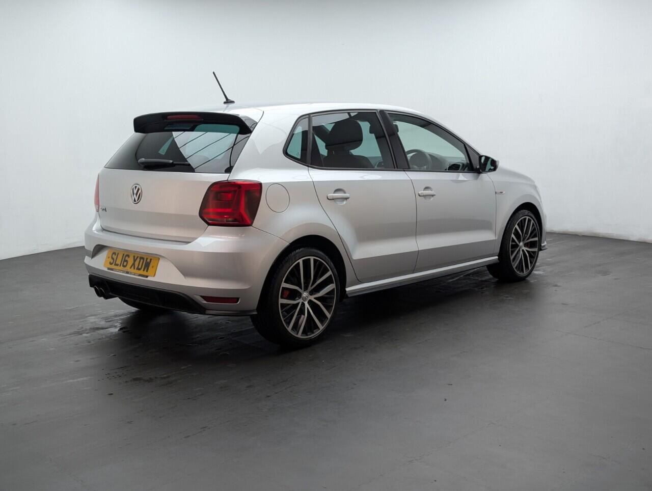 Used Volkswagen Polo 2016 for sale - 76425024: Photo 8