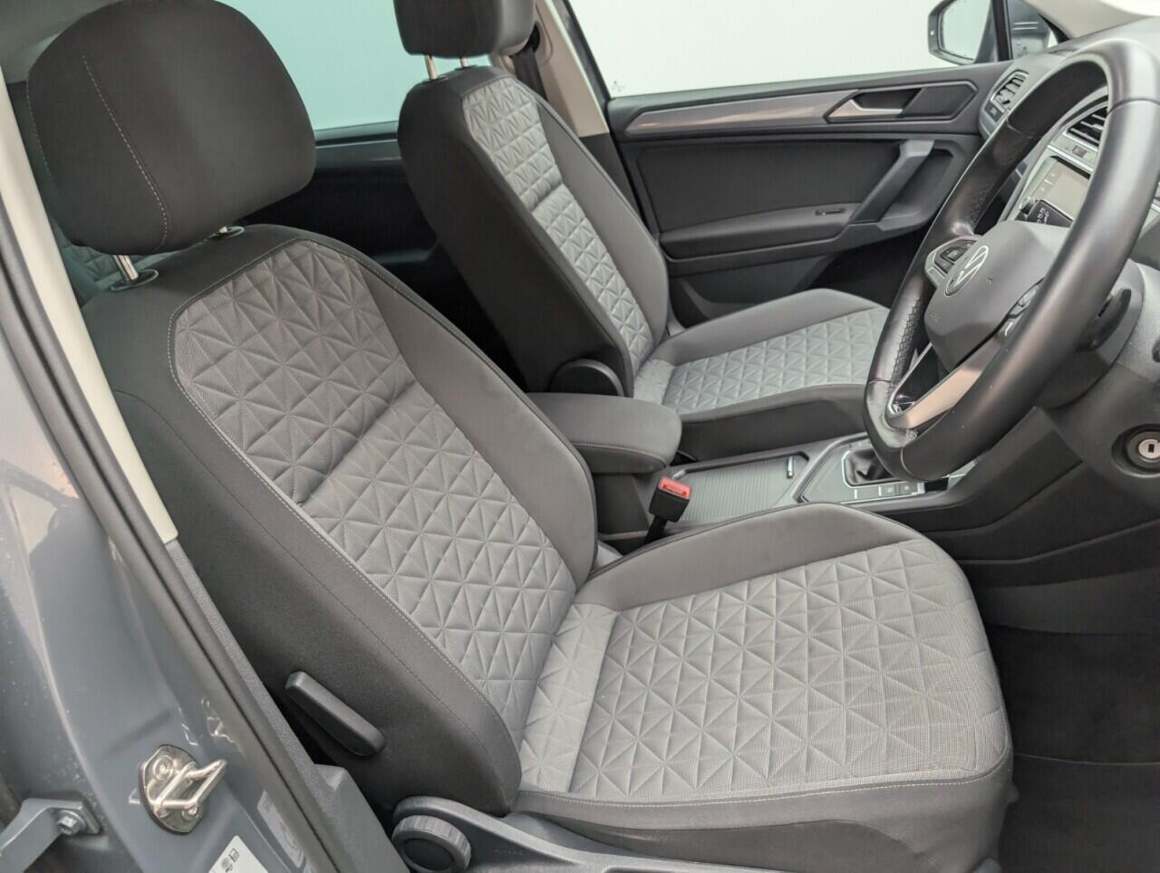 Used Volkswagen Tiguan 2022 for sale - 76423153: Photo 12