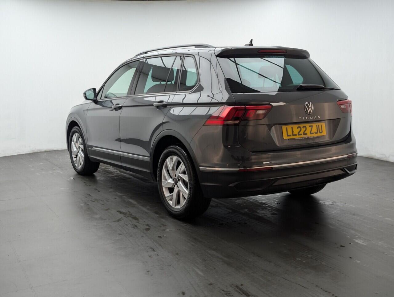 Used Volkswagen Tiguan 2022 for sale - 76423153: Photo 6