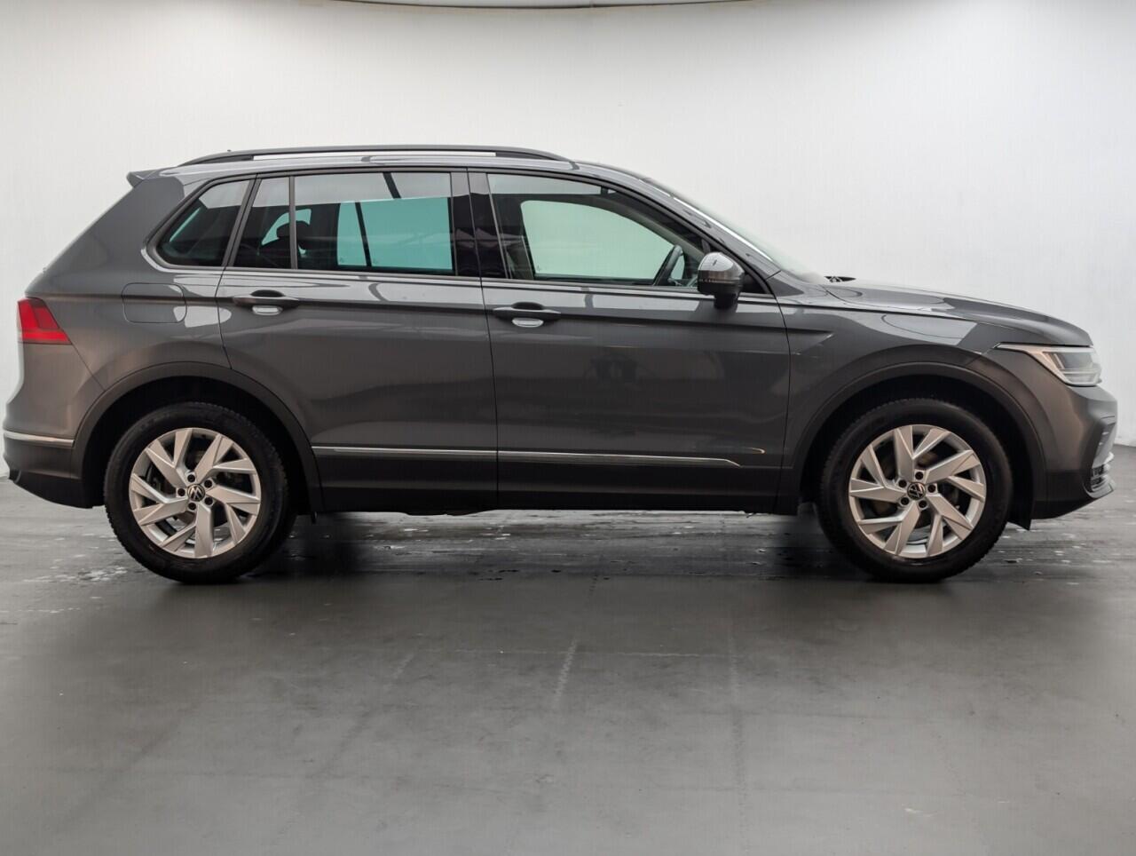 Used Volkswagen Tiguan 2022 for sale - 76423153: Photo 9