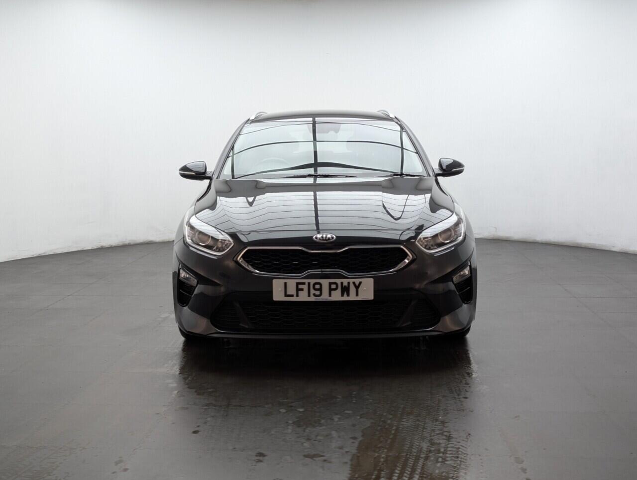 Used Kia Ceed 2019 for sale - 76537862: Photo 3