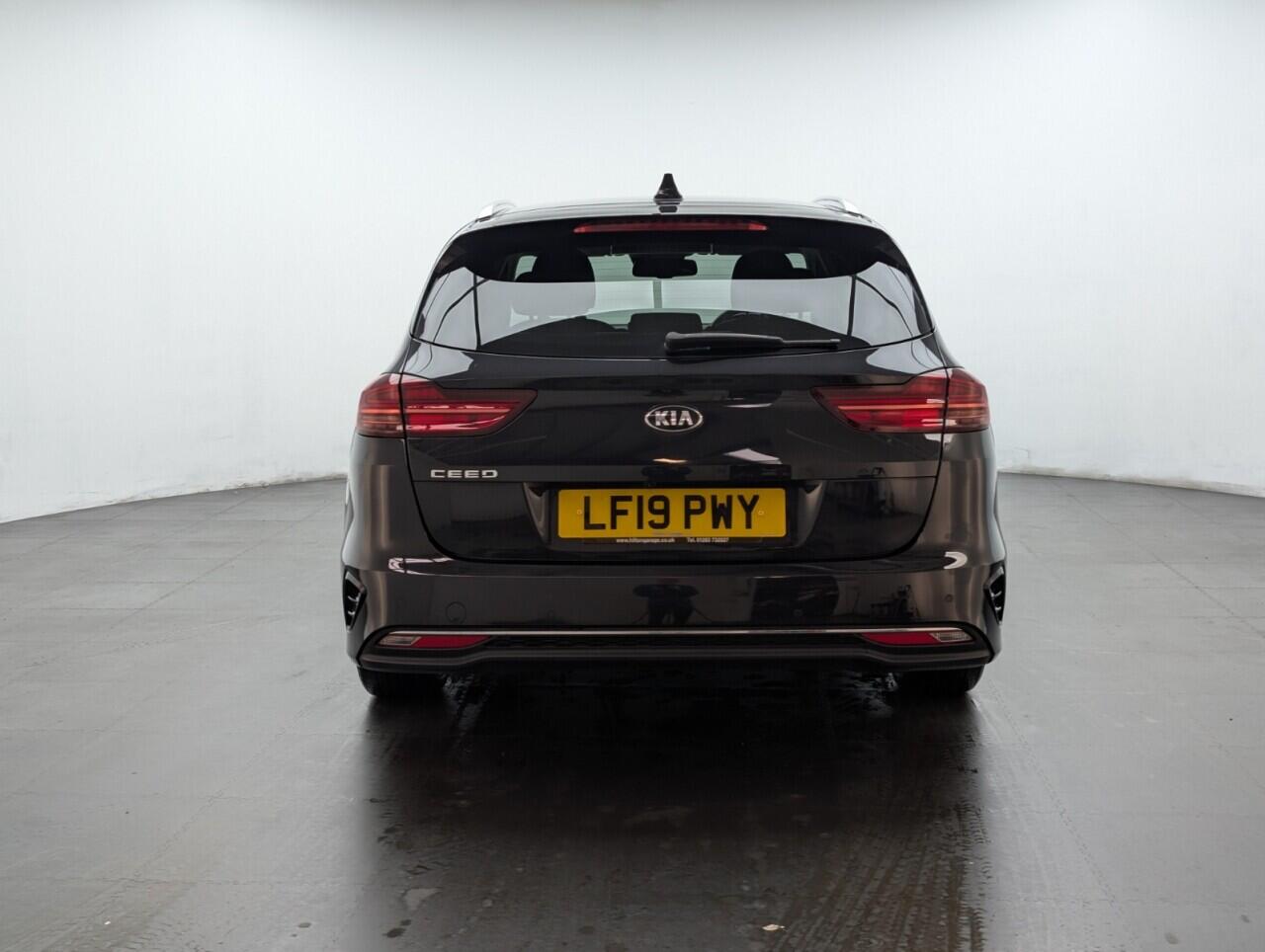 Used Kia Ceed 2019 for sale - 76537862: Photo 7