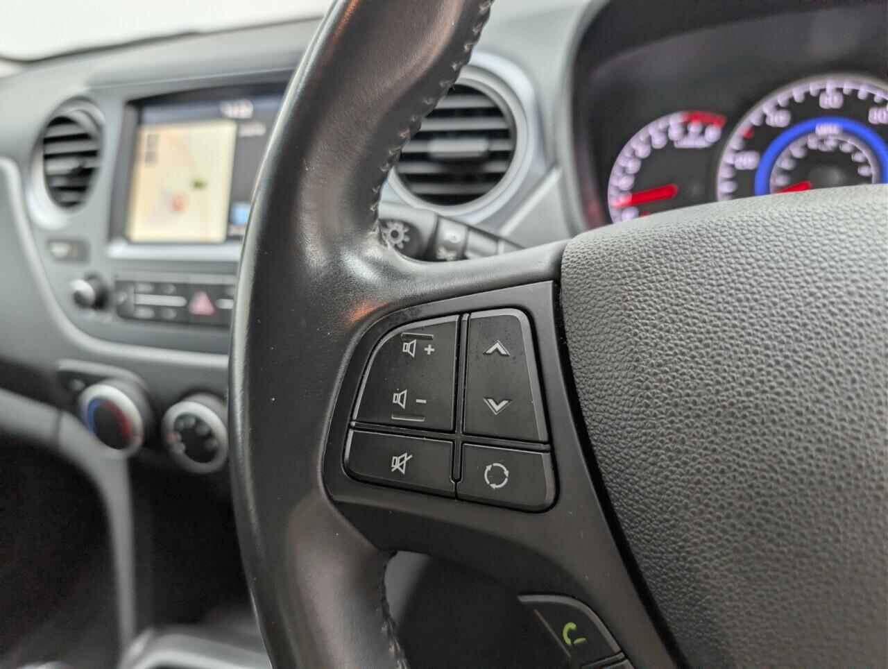 Used Hyundai i10 2019 for sale - 77143146: Photo 18