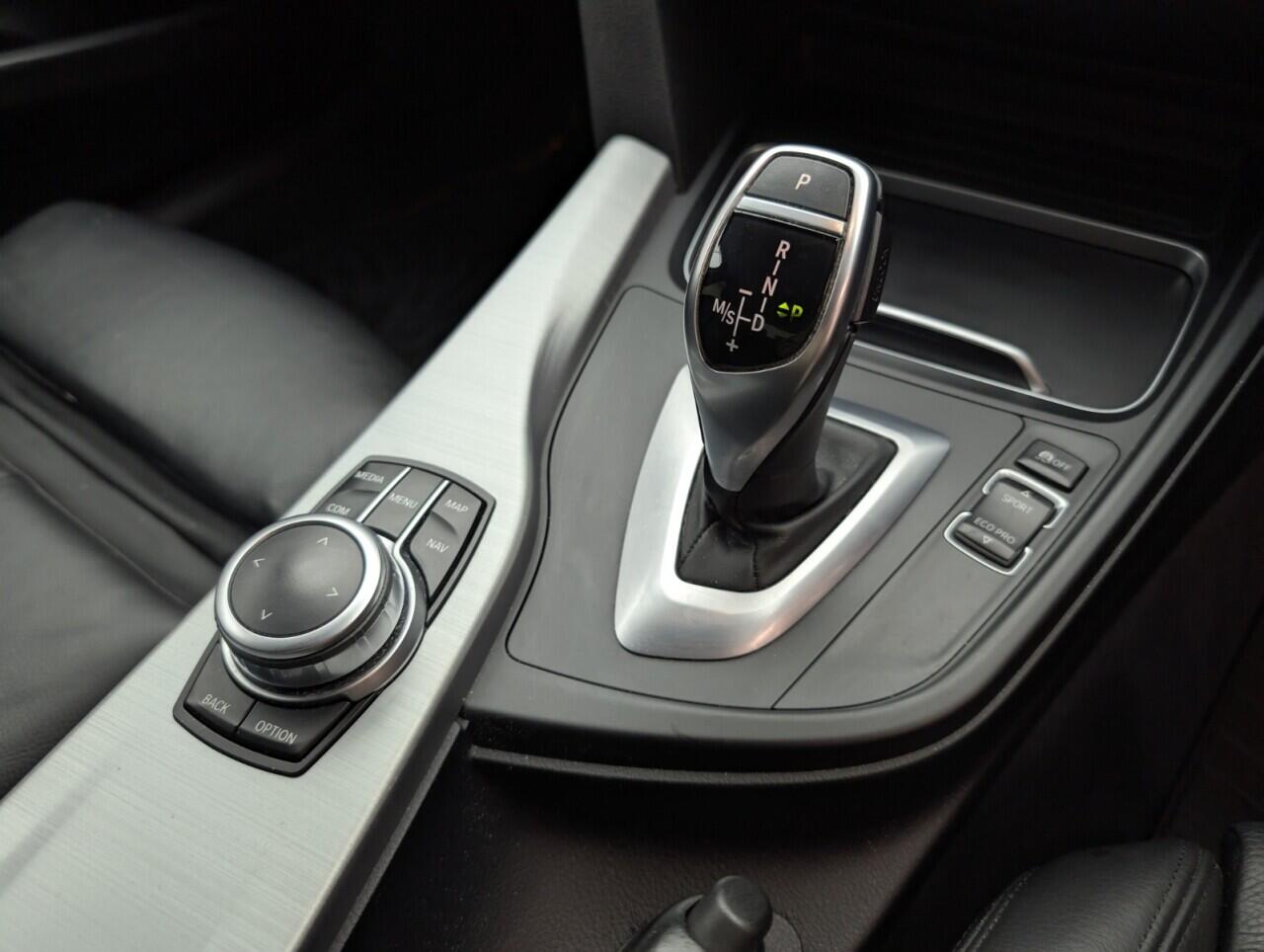 Used BMW 3 Series 2018 for sale - 76585178: Photo 17