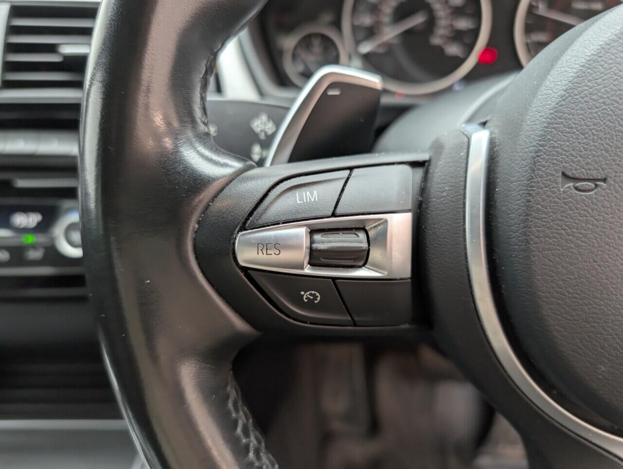 Used BMW 3 Series 2018 for sale - 76585178: Photo 19