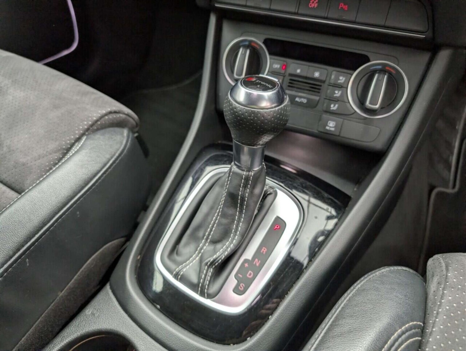 Used Audi Q3 2017 for sale - 77765768: Photo 16