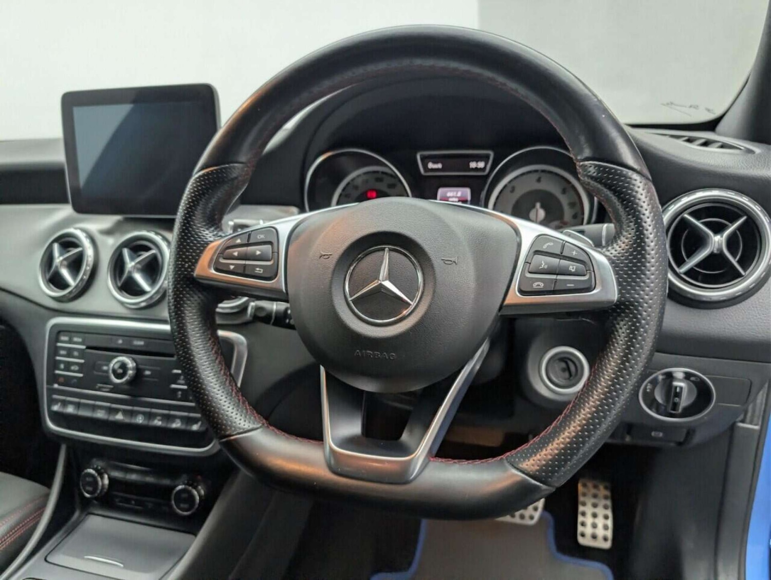 Used Mercedes-Benz GLA 2016 for sale - 77714079: Photo 21
