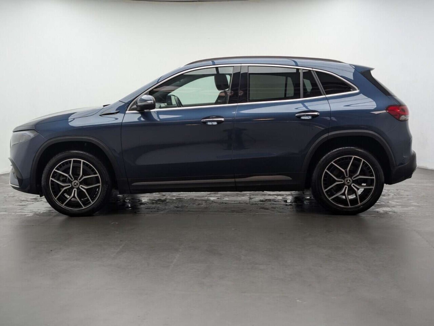 Used Mercedes-Benz EQA 2021 for sale - 77713924: Photo 5