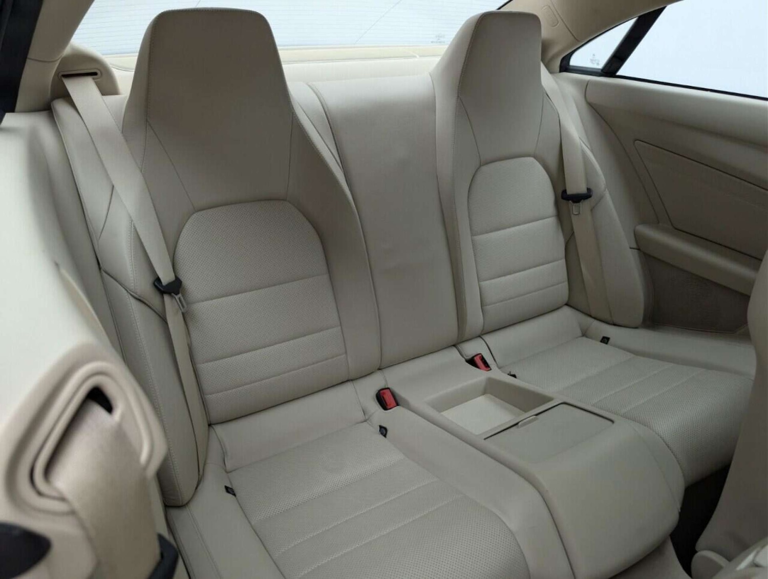 Used Mercedes-Benz E Class 2015 for sale - 77713623: Photo 26