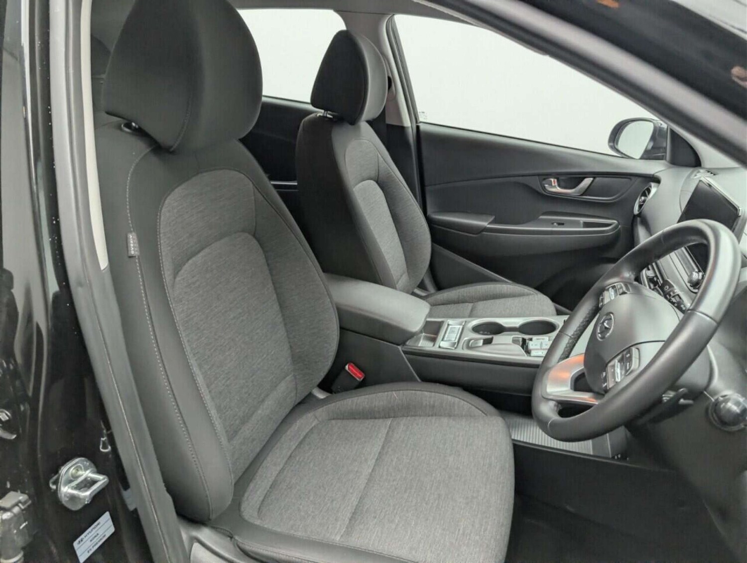 Used Hyundai KONA 2021 for sale - 77713744: Photo 12