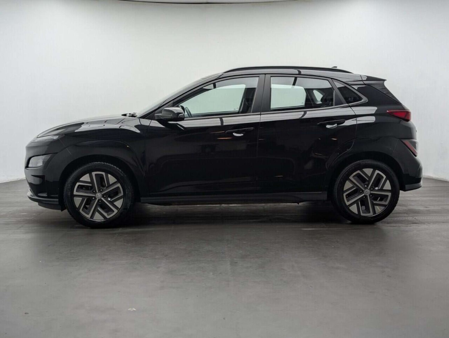 Used Hyundai KONA 2021 for sale - 77713744: Photo 5