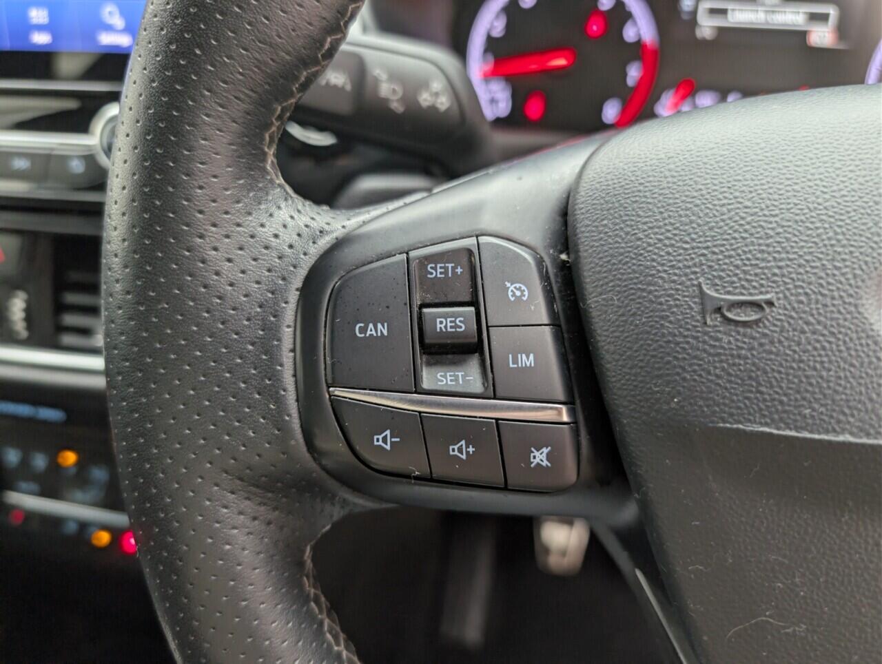 Used Ford Fiesta 2018 for sale - 76671501: Photo 19