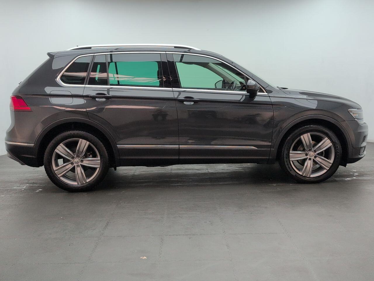 Used Volkswagen Tiguan 2019 for sale - 76425841: Photo 49