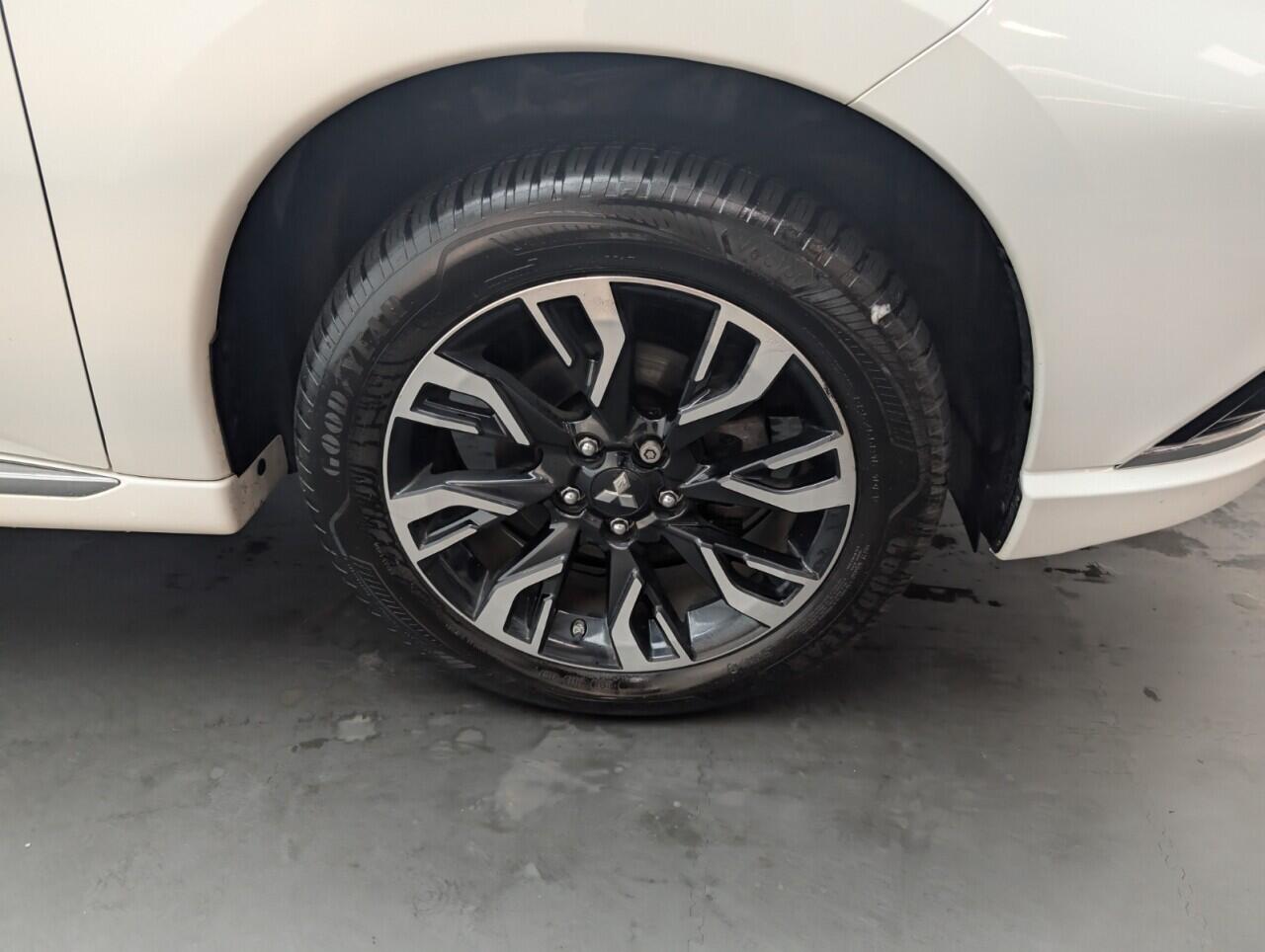 Used Mitsubishi Outlander 2018 for sale - 77143244: Photo 10