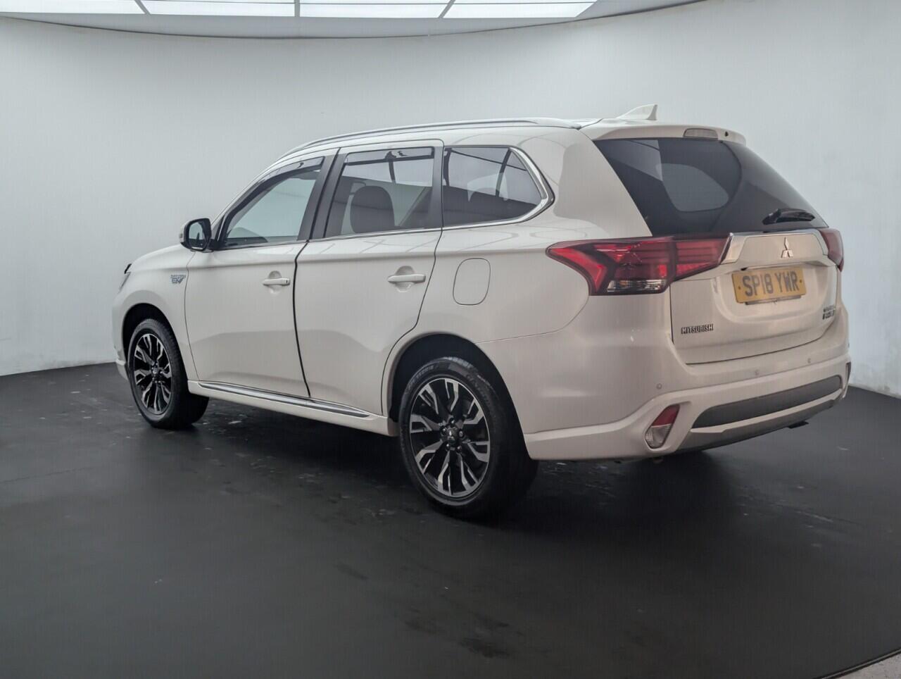 Used Mitsubishi Outlander 2018 for sale - 77143244: Photo 6