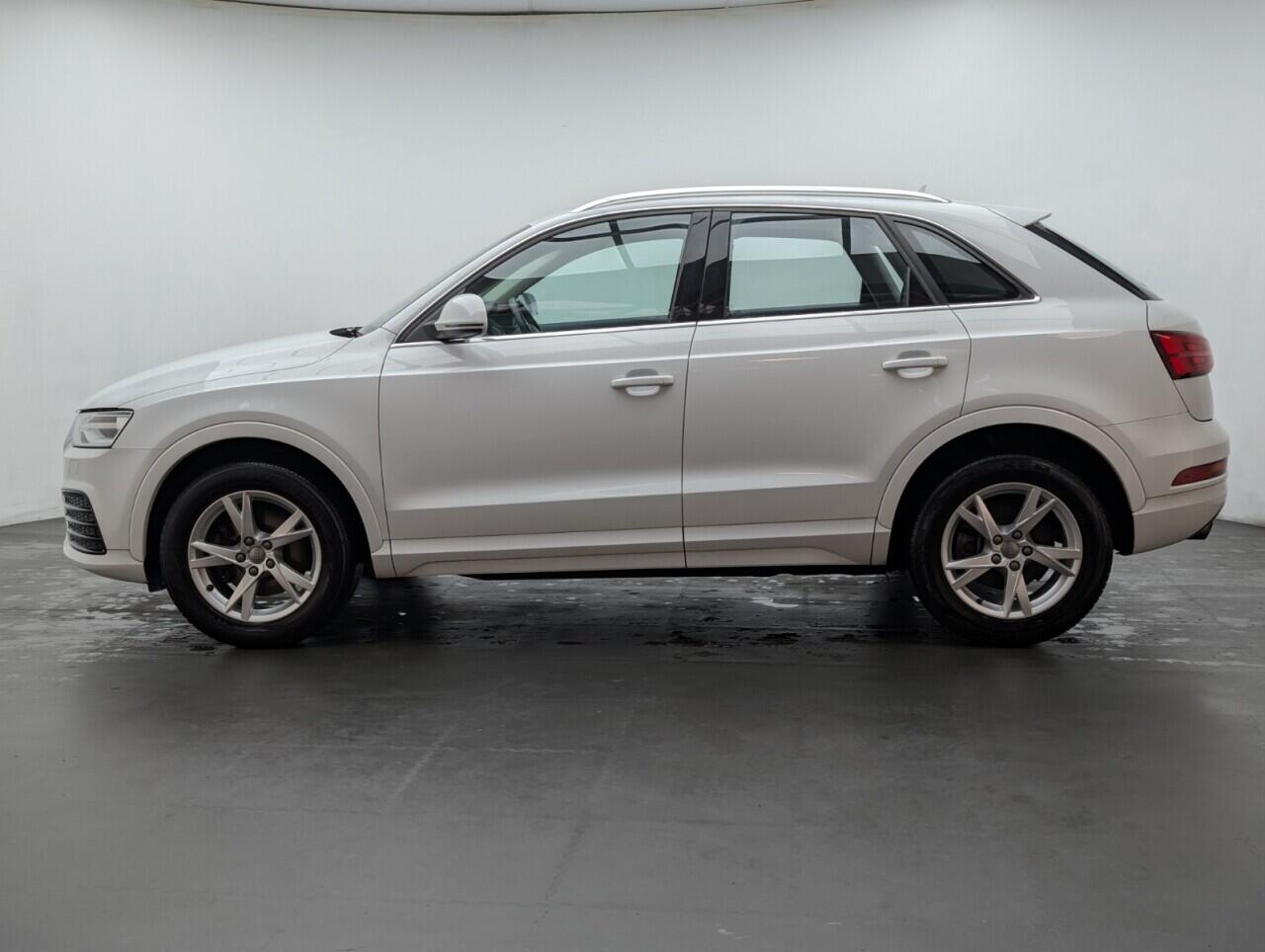 Used Audi Q3 2017 for sale - 76424166: Photo 5