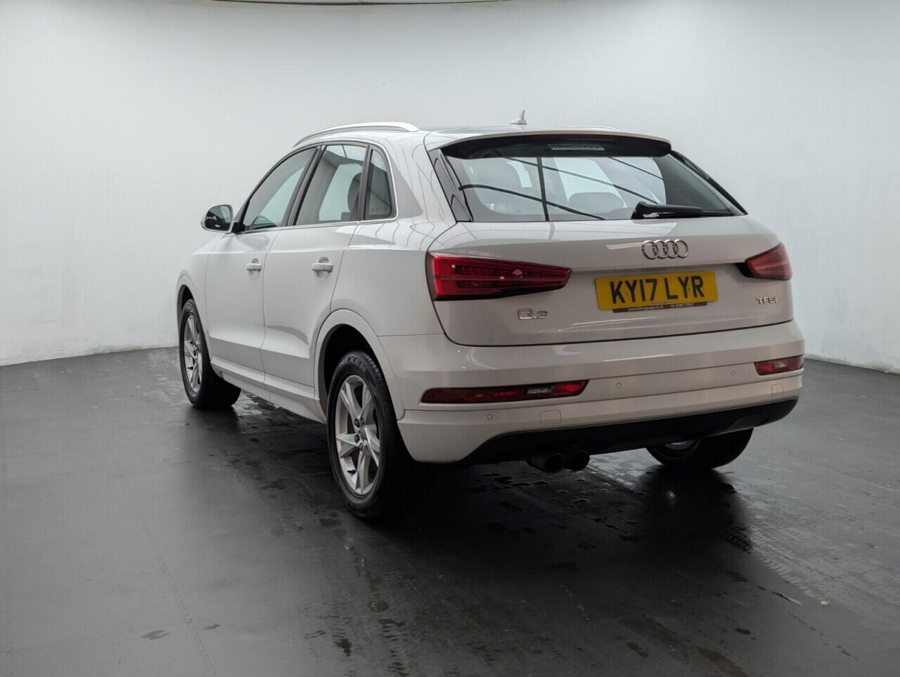Used Audi Q3 2017 for sale - 76424166: Photo 6