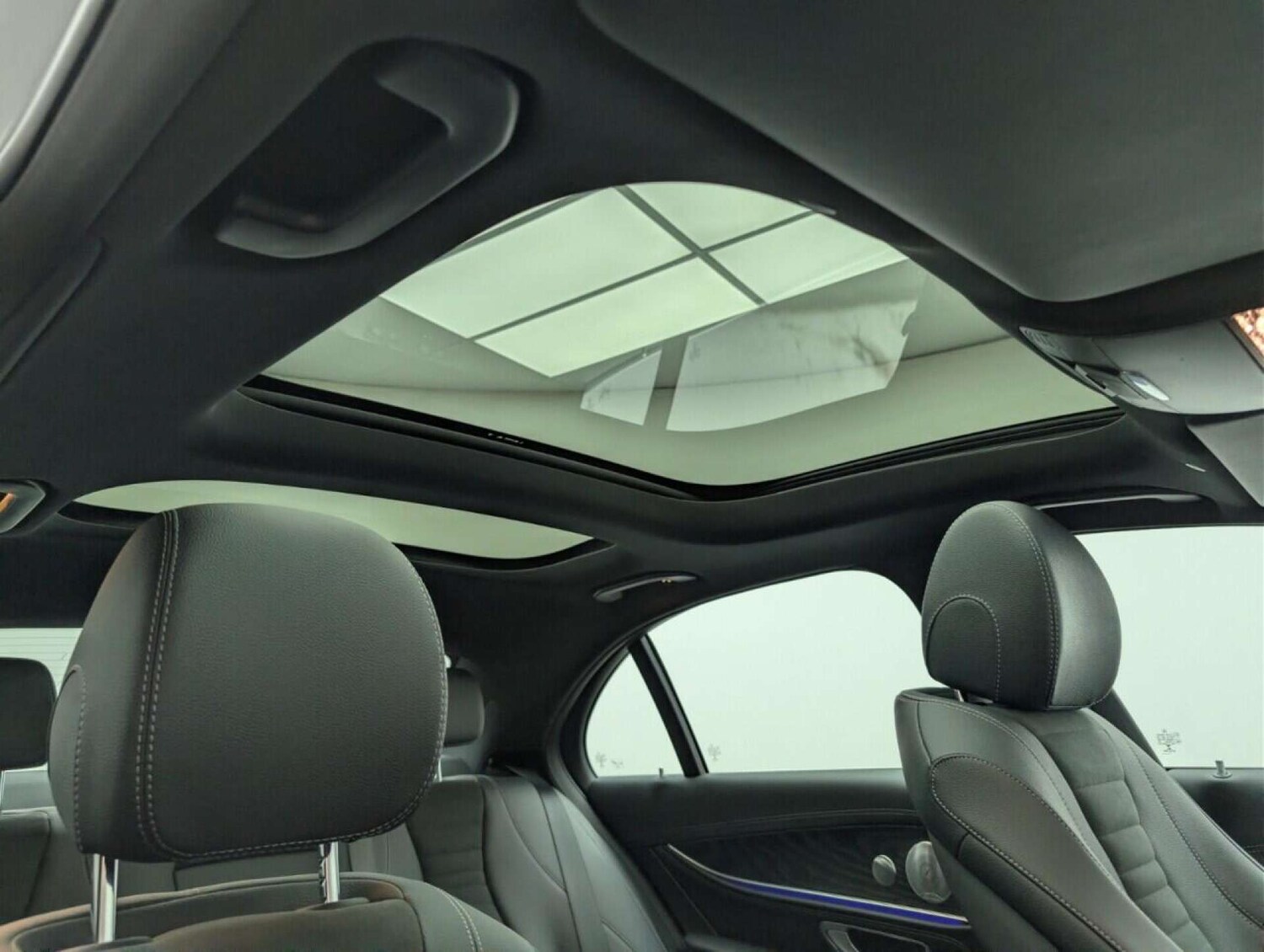 Used Mercedes-Benz E Class 2017 for sale - 77713910: Photo 22