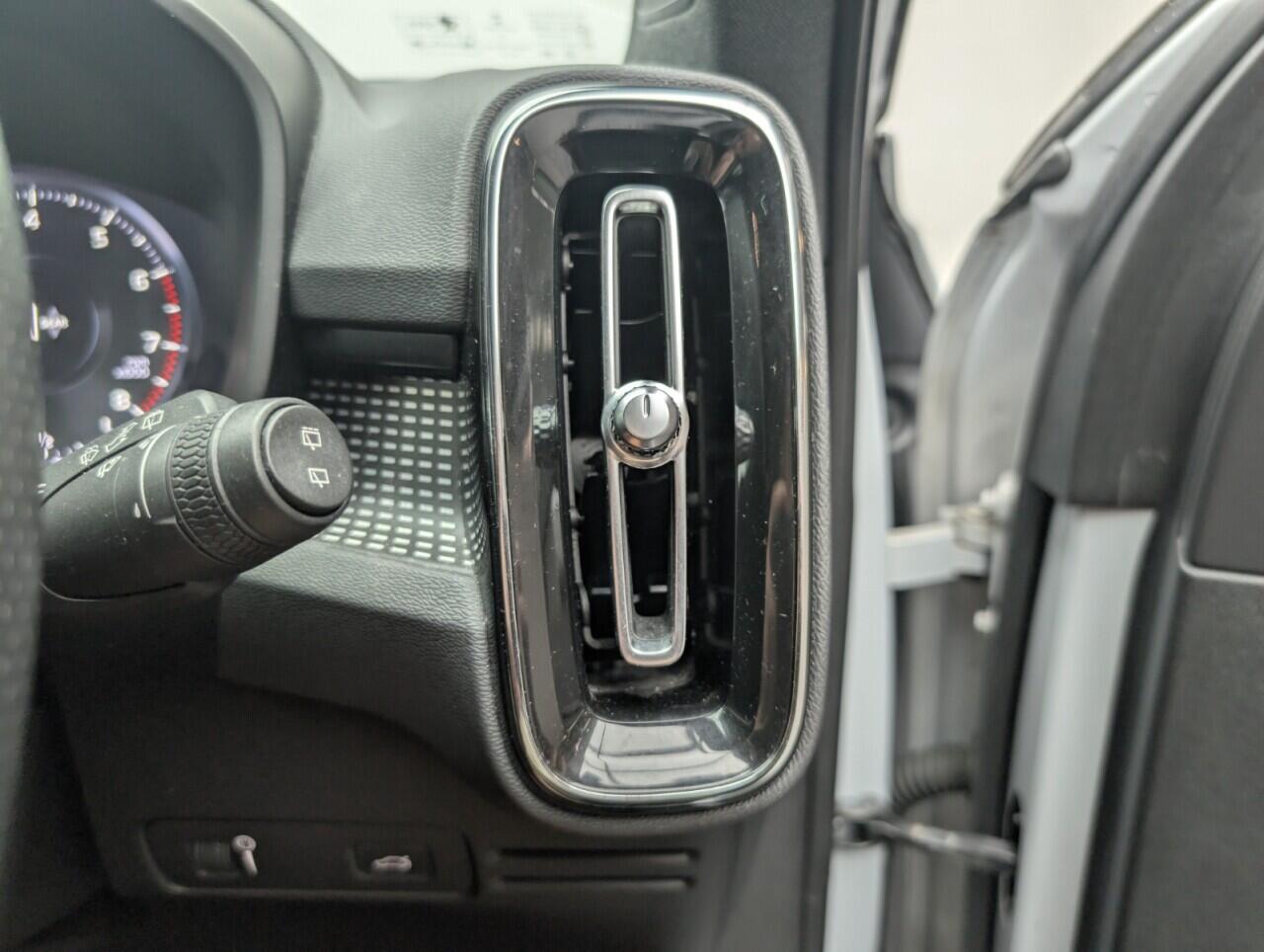 Used Volvo XC40 2020 for sale - 76423007: Photo 20