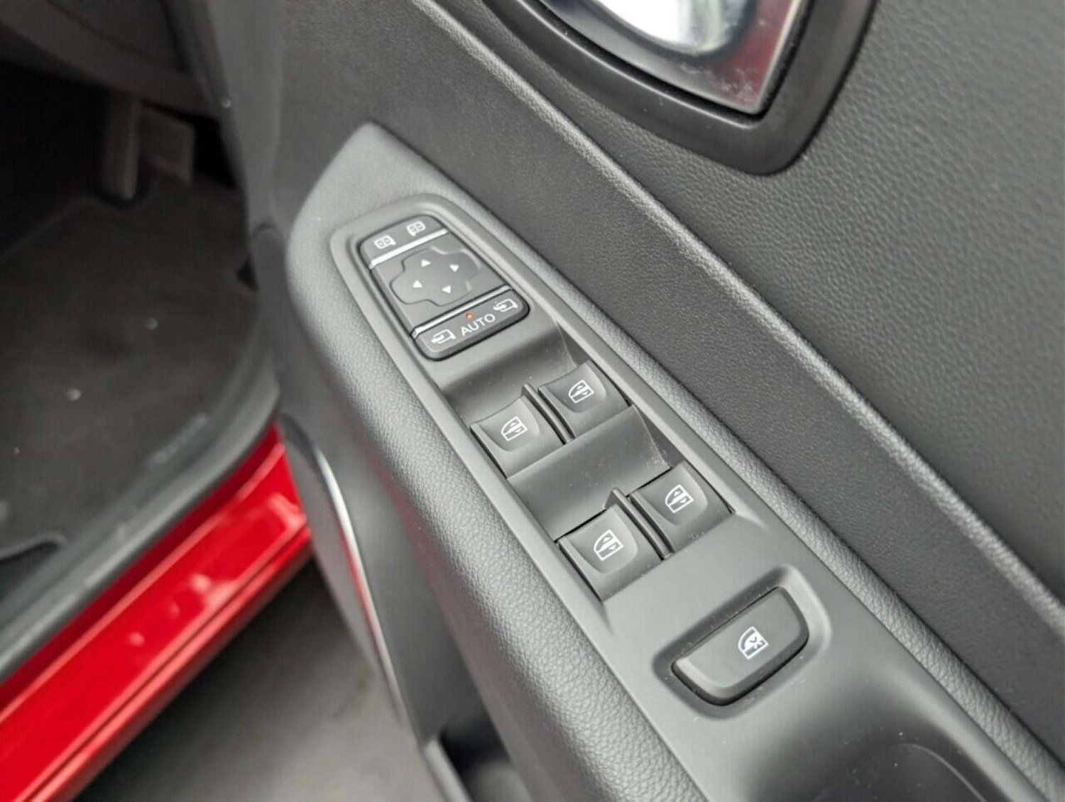 Used Renault Captur 2018 for sale - 77836430: Photo 24