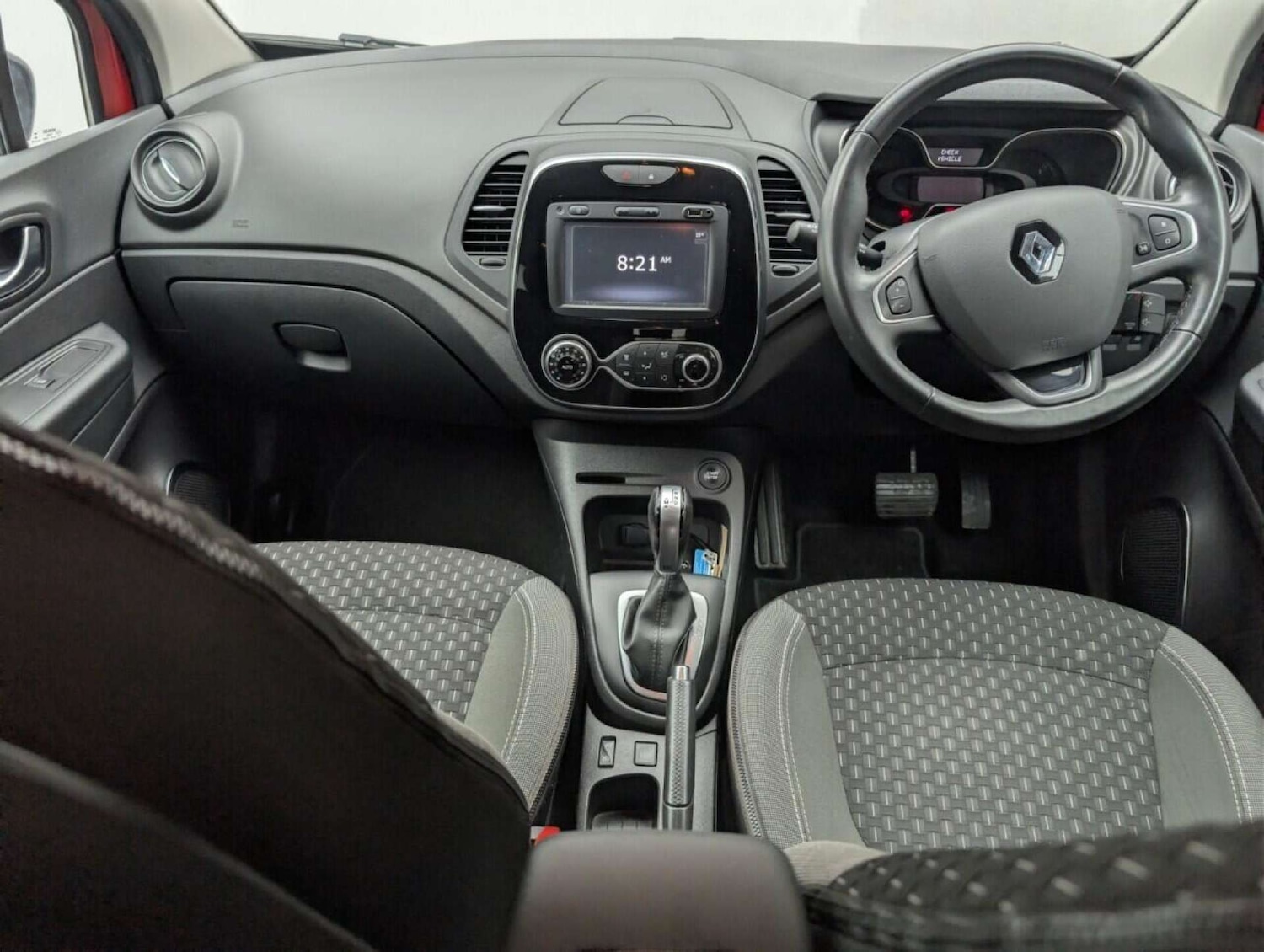 Used Renault Captur 2018 for sale - 77836430: Photo 27