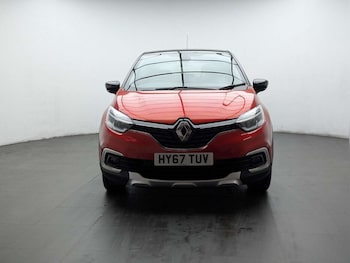 Used Renault Captur 2018 for sale - 77836430: Photo