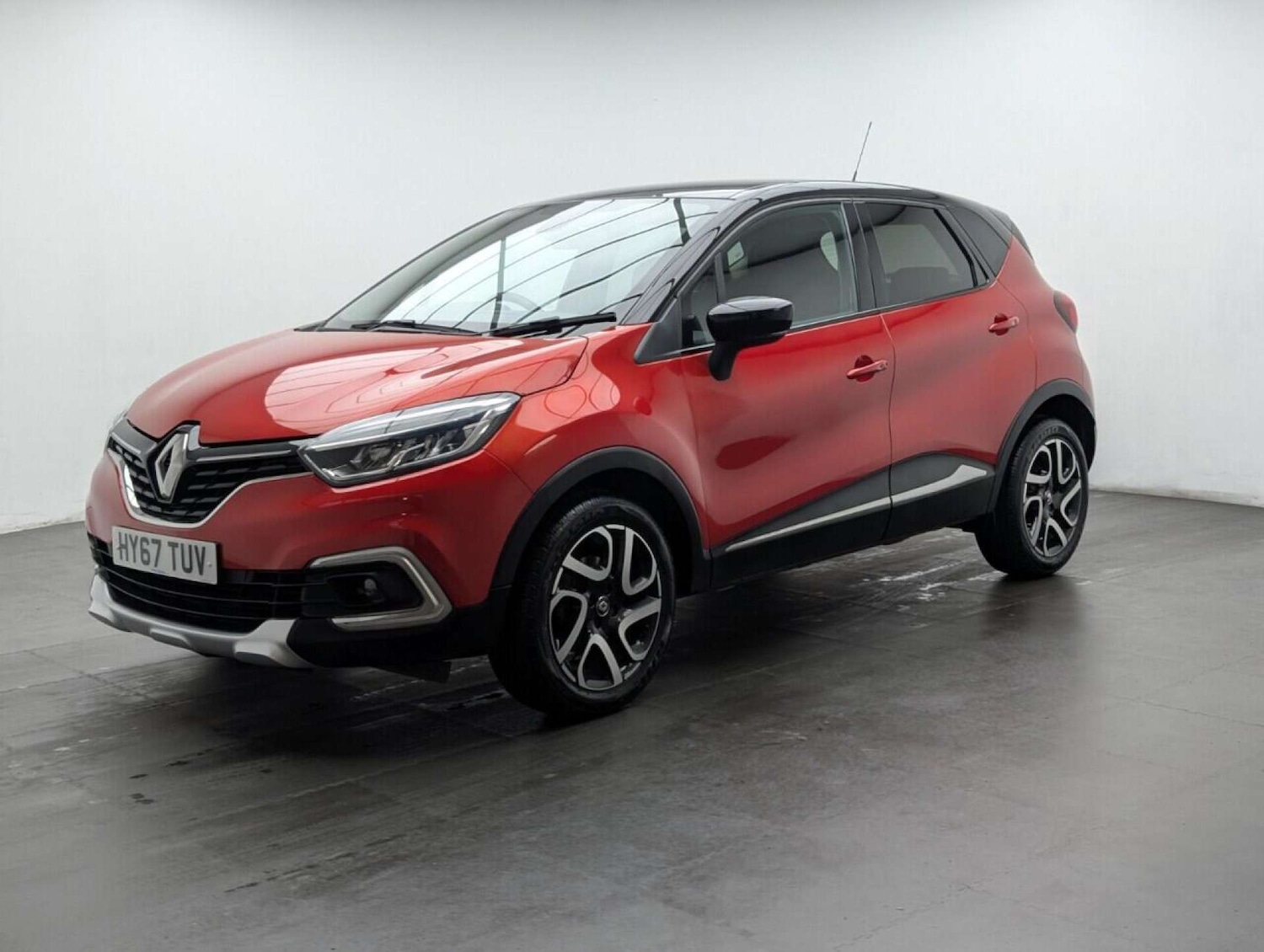 Used Renault Captur 2018 for sale - 77836430: Photo 4