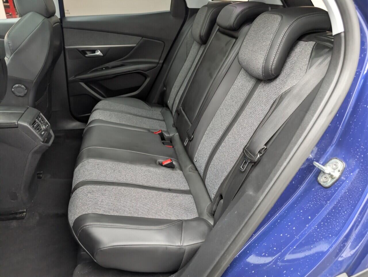 Used Peugeot 3008 2017 for sale - 76473021: Photo 27