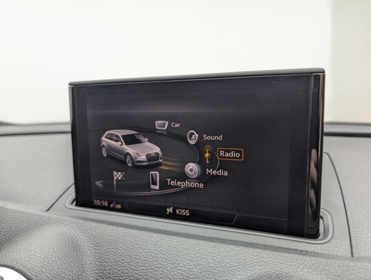 Used Audi A3 2018 for sale - 76952331: Photo 14