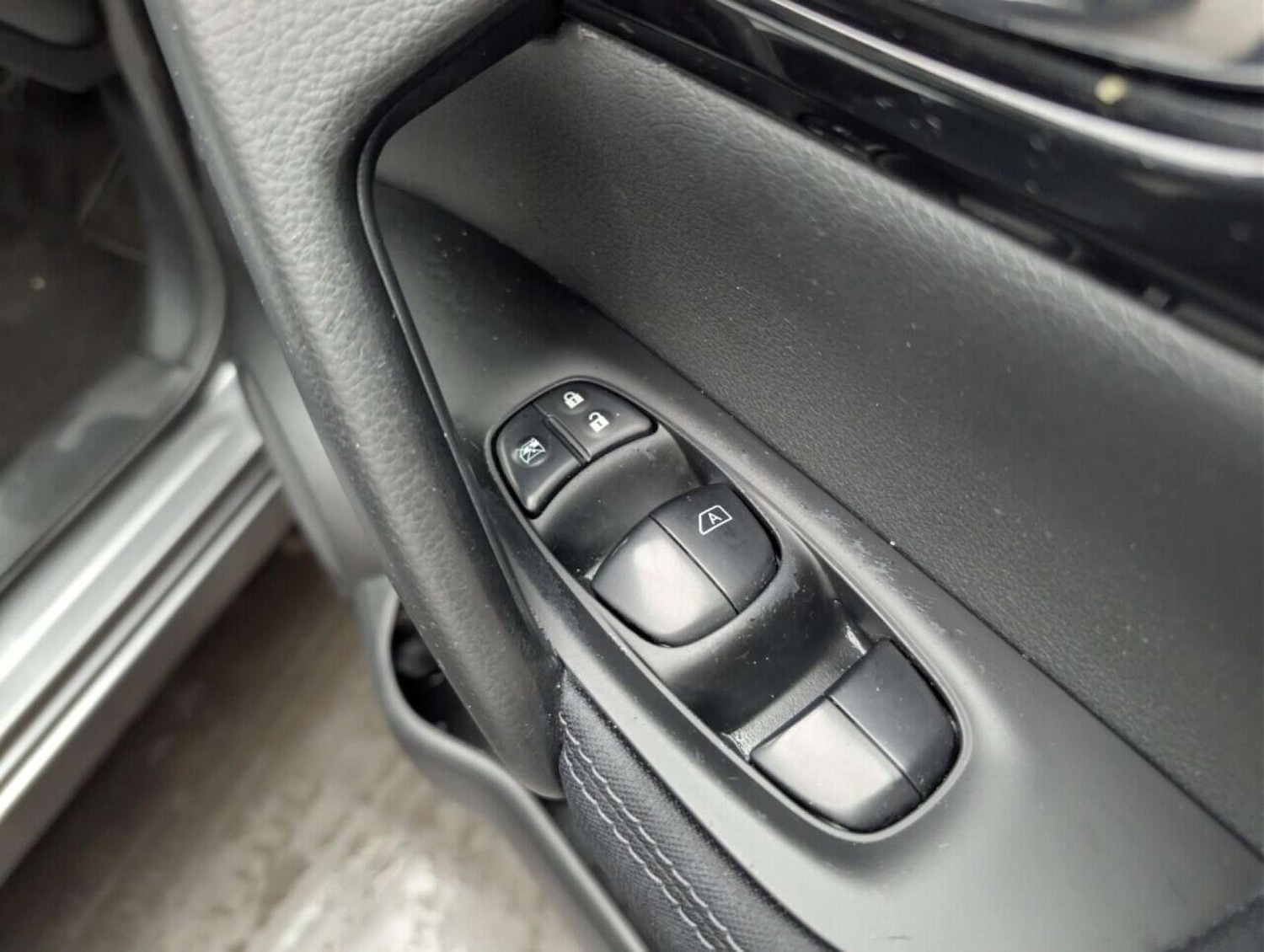 Used Nissan Qashqai 2016 for sale - 77713726: Photo 18