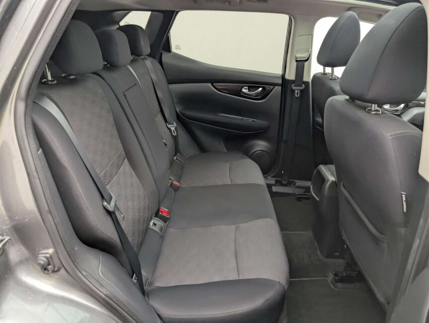 Used Nissan Qashqai 2016 for sale - 77713726: Photo 22