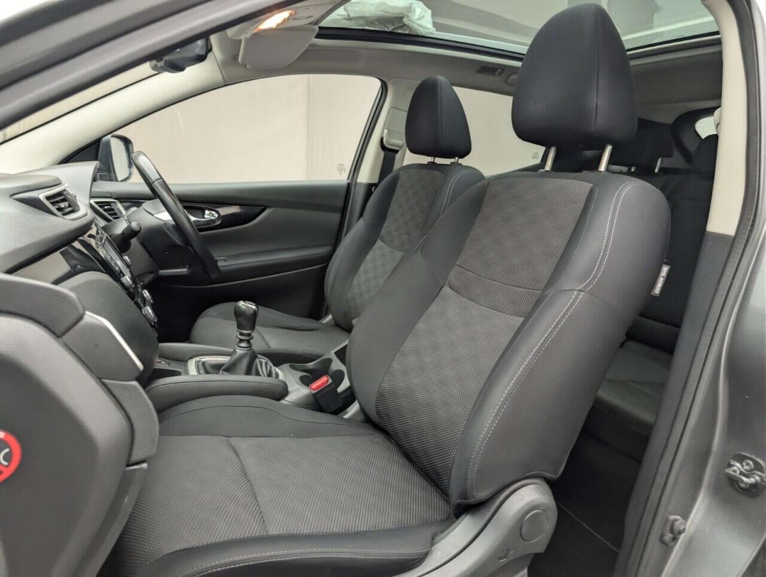 Used Nissan Qashqai 2016 for sale - 77713726: Photo 25