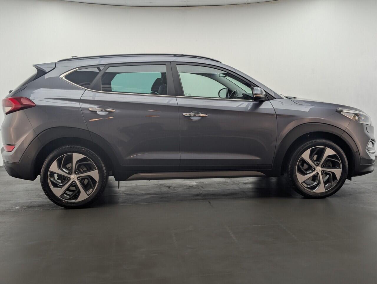 Used Hyundai TUCSON 2016 for sale - 76561991: Photo 8