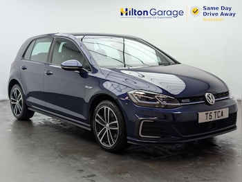 Used Volkswagen Golf 2018 for sale - 78876833: Photo