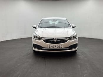Used Vauxhall Astra 2017 for sale - 79407400: Photo