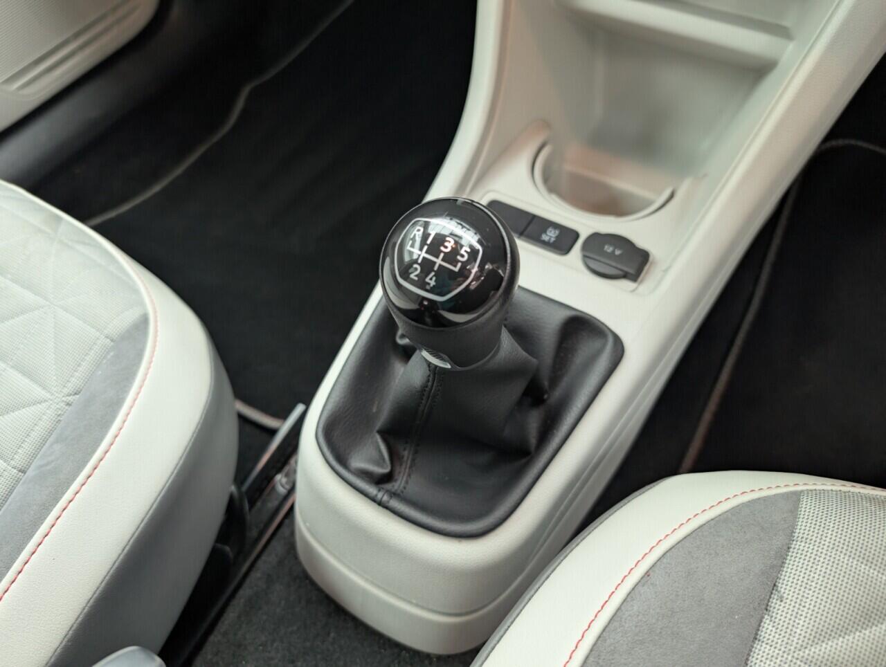 Used Volkswagen up! 2019 for sale - 76425840: Photo 14